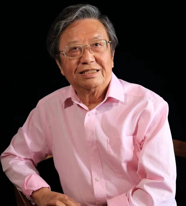 魏明伦.jpg